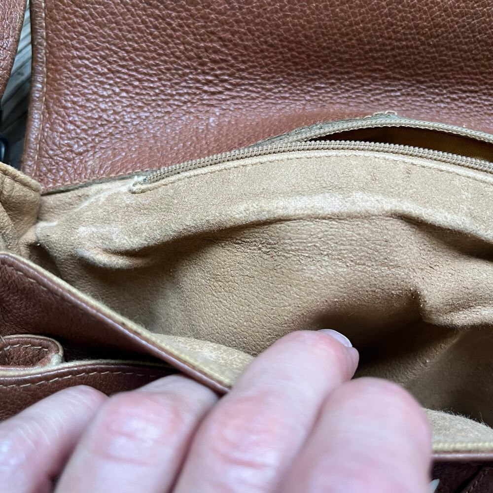 Gucci Vintage Brown Leather Messenger Crossbody Bag Est. 1970's Era - Picture 9 of 15